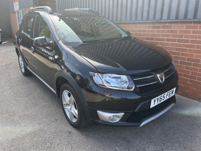 DACIA SANDERO STEPWAY 1.5 Stepway Laureate dCi 90 2015