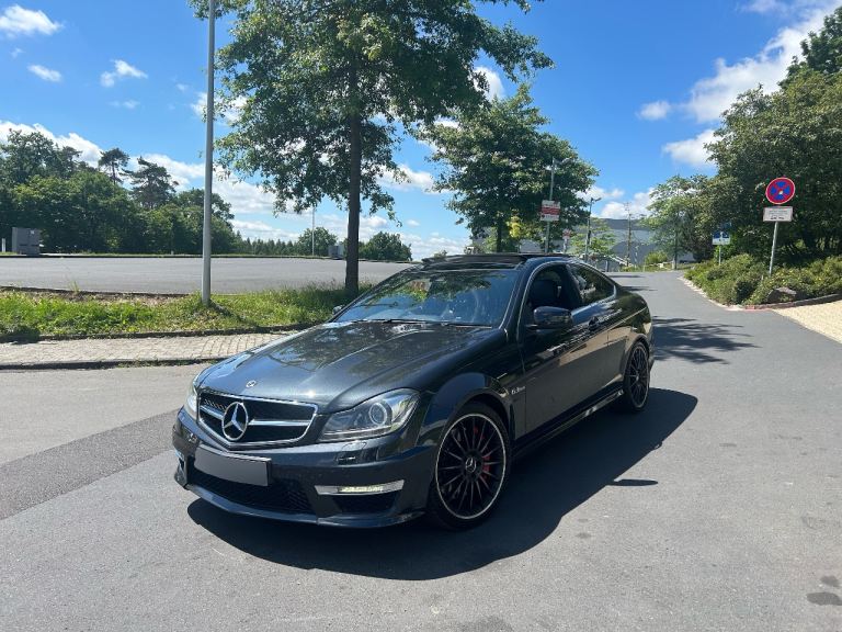 Mercedes Benz C63 AMG Performance Package Plus