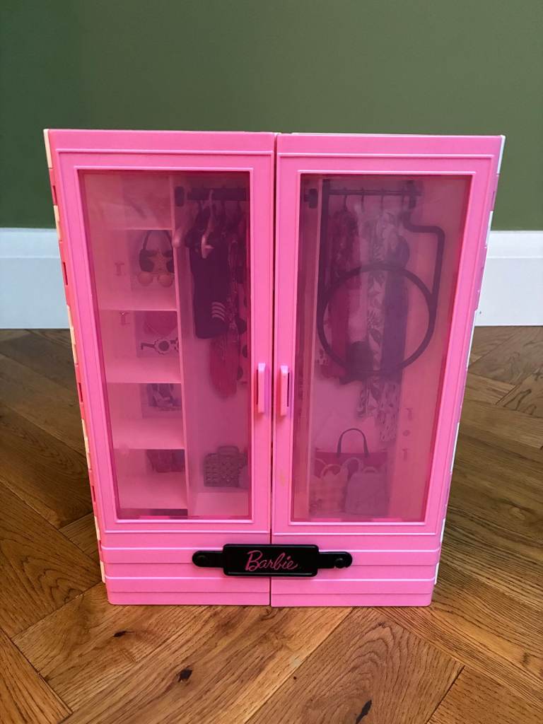 Barbie Wardrobe