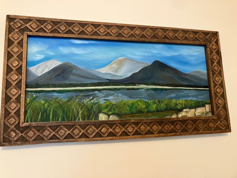 Wooden picture frame 
