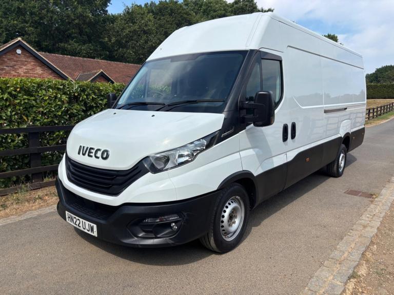 2022 Iveco Daily 2.3D HPI 14V 35S 3520L HiMatic MWB H3 Euro 6 (s/s) 5dr PANEL VAN Diesel Automatic