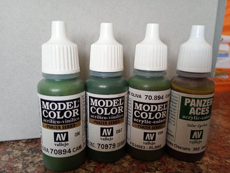 Model kits & Accessories 