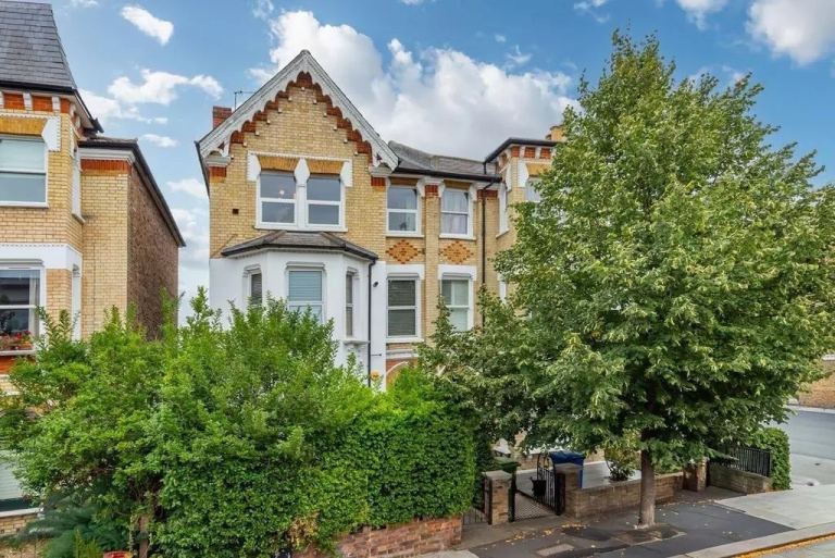 Lovely 2 bedroom flat available on East Dulwich!
