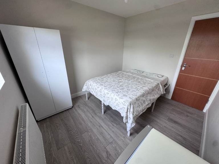 💙Room Available TOTTENHAM HALE Stonebridge Lock, N17 0XD £825 Double for 1 person  B✅