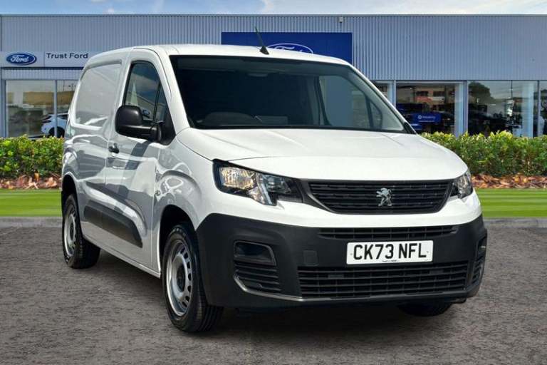 2023 Peugeot Partner Professional Premium + 1000 1.5 BlueHDi 100ps Manual Panel Van Diesel Manual