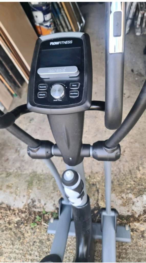 Flow Fitness Glider DCT2500i 