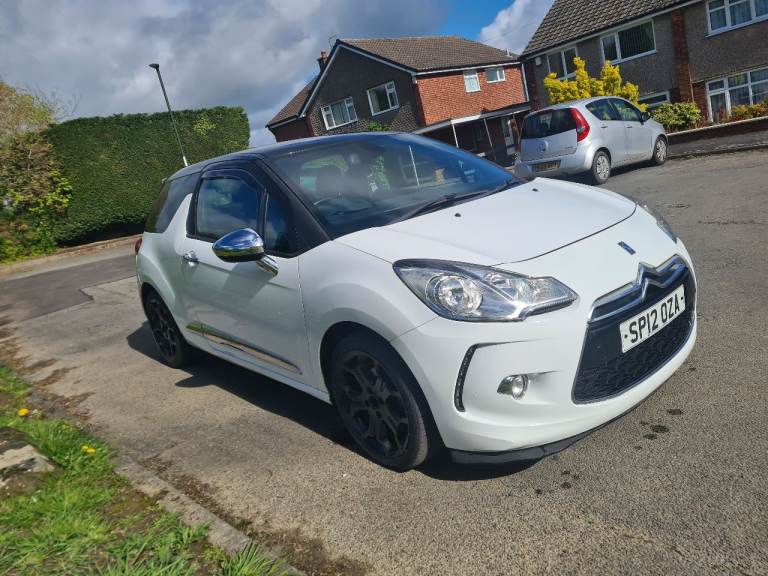 Citroen, DS3, Hatchback, 2012, Manual, 1560 (cc), 3 doors