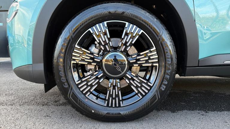 2025 Fiat 600 1.2 MHEV SUV 5dr Petrol Hybrid e-DCT Euro 6 (s/s) (100 ps) SUV Hybrid Automatic