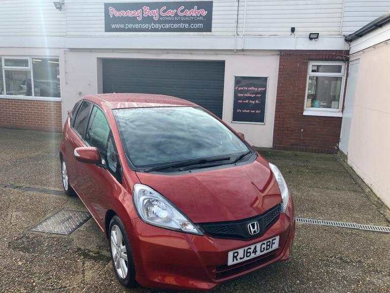 2014 Honda Jazz ES Plus 1.4 i-VTEC Hatchback 5dr Petrol CVT Euro 5 (99 ps)