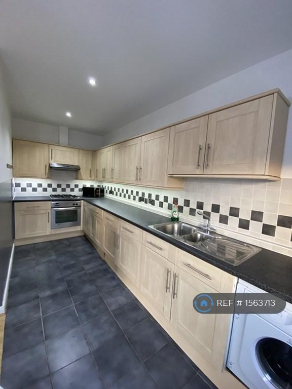 2 bedroom flat in Clumber Court, Ratby, Leicester, LE6 (2 bed) (#1563713)