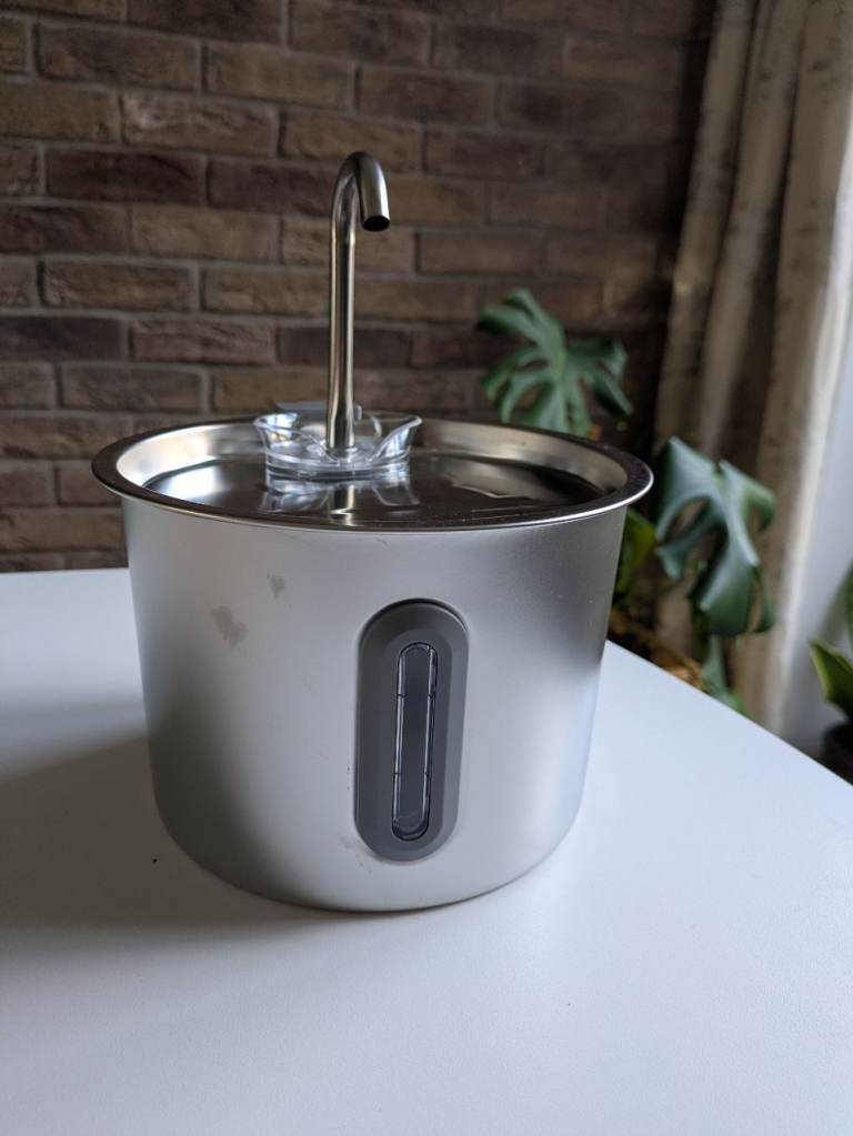 Cat Water Fountain - Stainless Steel 