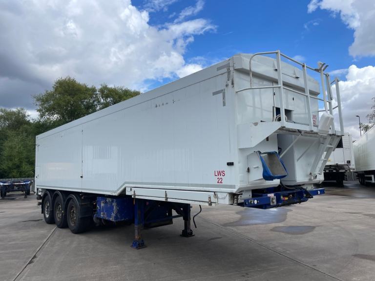 DENNISON ALUMINIMUM BULK TIPPING/BLOWER TRAILER C/W DONKEY ENGINE-C357826
