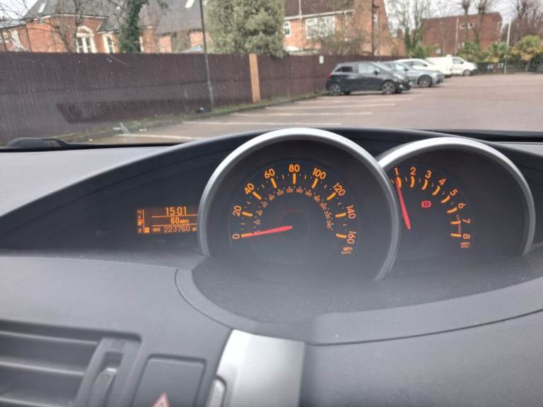 Toyota verso automatic 2011 1.8 petrol 