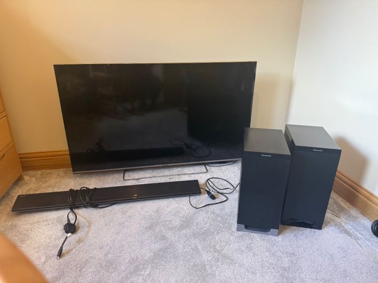 Panasonic 50-inch Smart TV, with soundbar and 2 speakers 