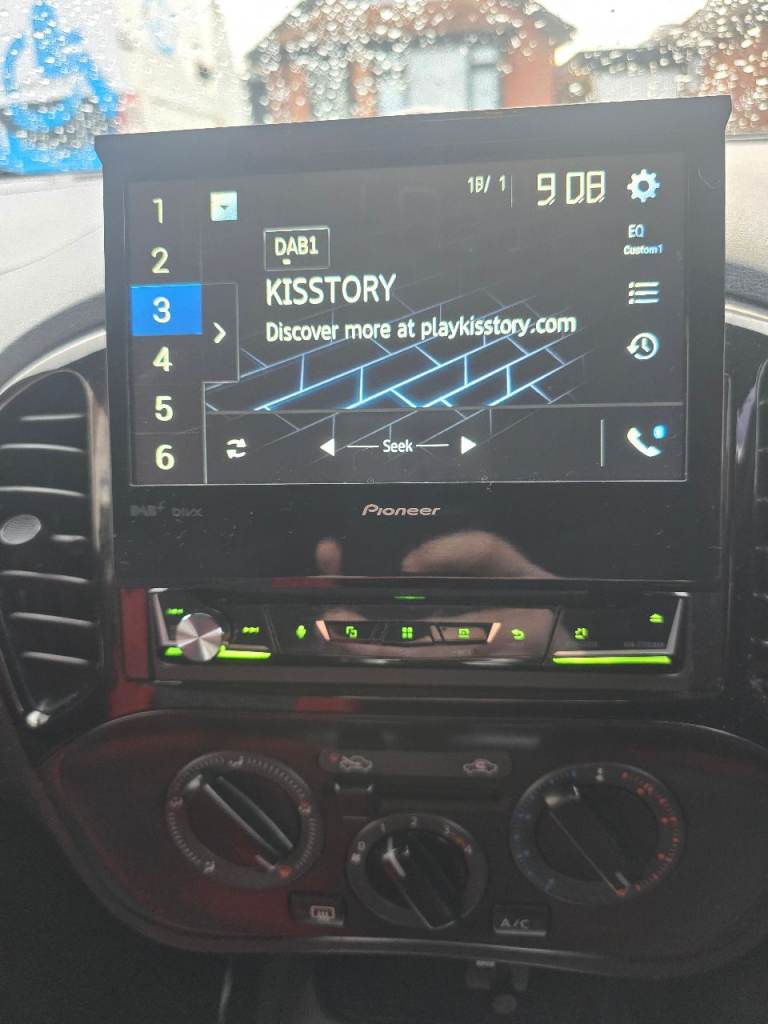 Pioneer carplay head unit 