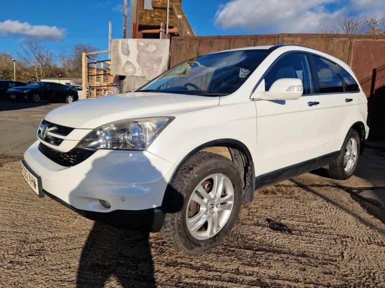 Honda CR-V | 2.0 i-VTEC Petrol | Manual | ULEZ Compliant