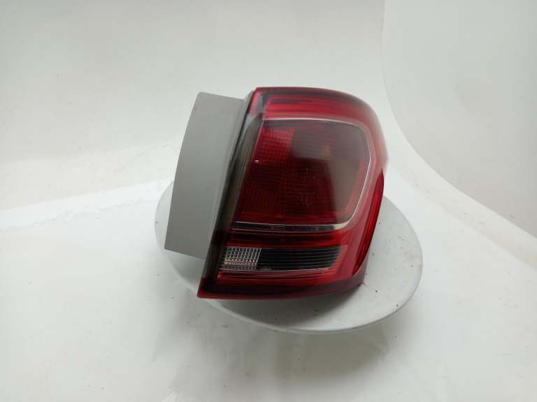 Ford B Max Tail Light Rear Lamp O/S 2012-2018 5 Door Mpv Rh