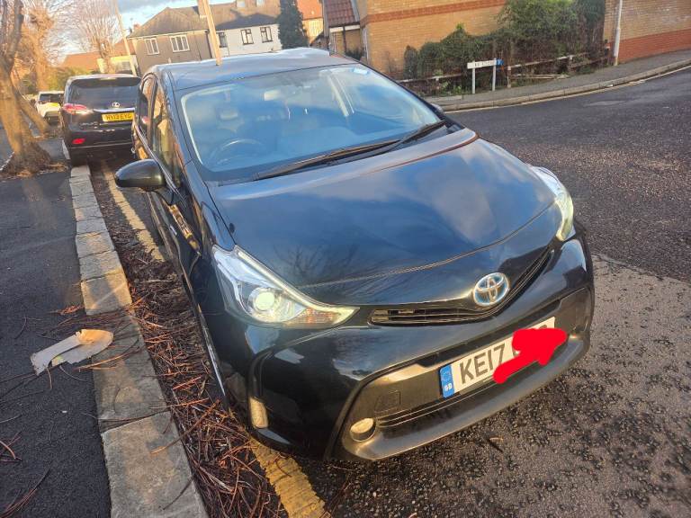 Pco 7 Seater Hybrid Prius 2017,Long Pco,Hpi Clr £8650 Only or rent £125/week