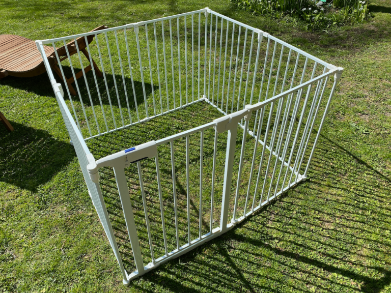 Foldable Metal Baby Plan Pen, 118cm x 118cm