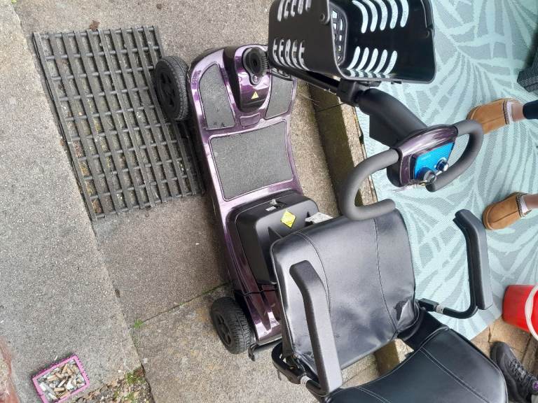 Mobility scooter
