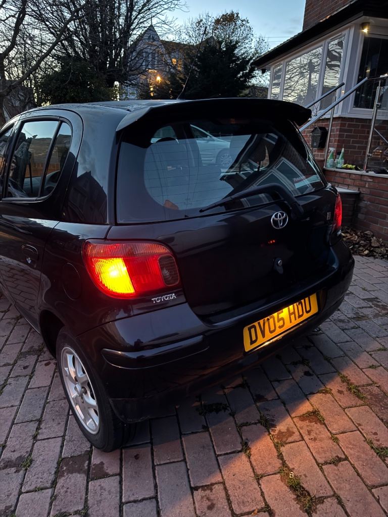 Toyota, YARIS, Hatchback, 2005, Manual, 1298 (cc), 5 doors