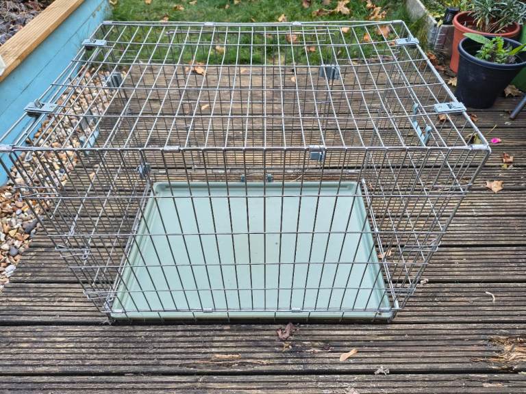 Small/Medium dog crate