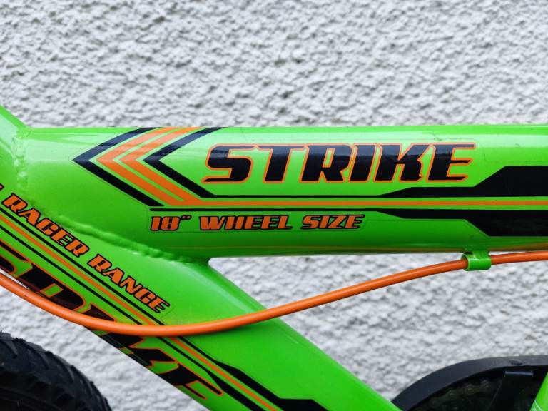 ==SOLD==Kids bike, 18 inch, green, ideal for 4 or 5 year old.