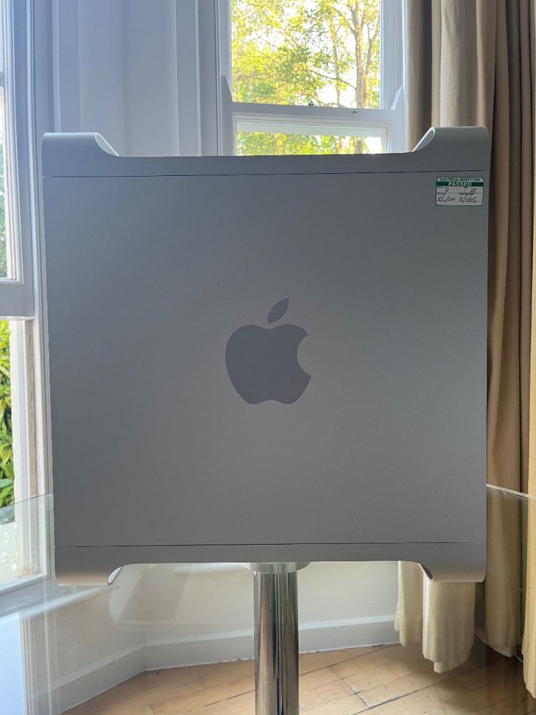 Apple Mac Pro 5,1 3.2GHz Quad-Core (MD770LL/A)