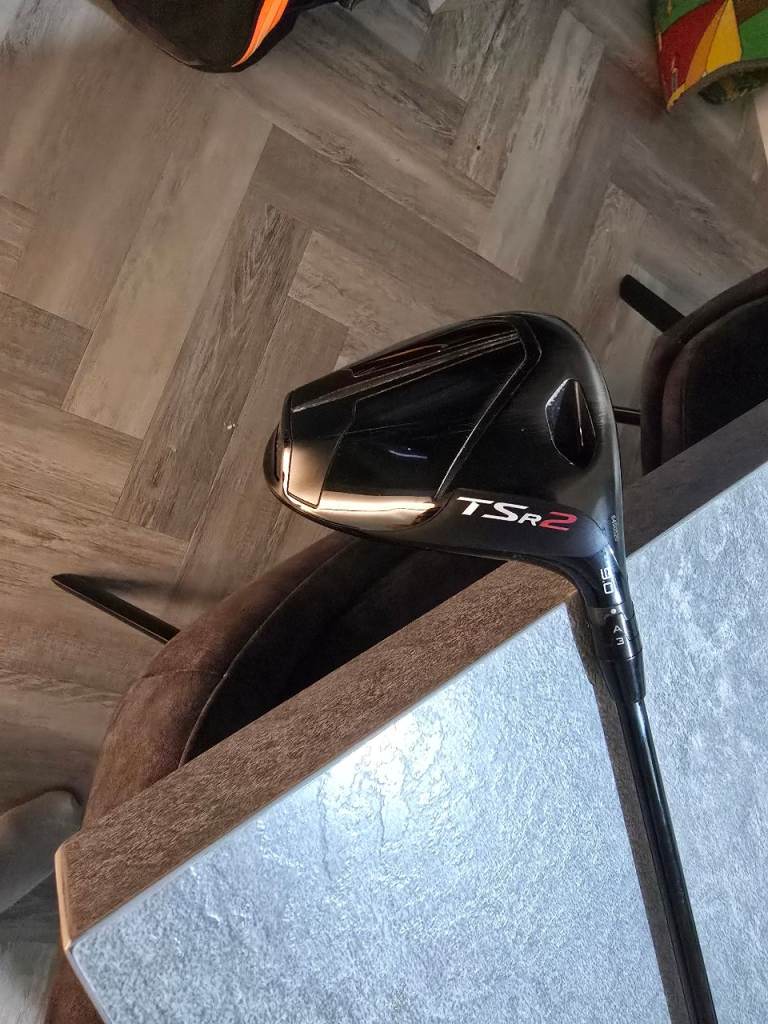 Titleist TSR 2 driver