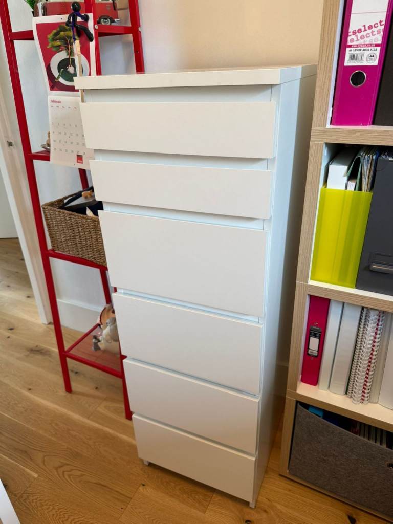 Ikeal Malmo tall chest of drawers