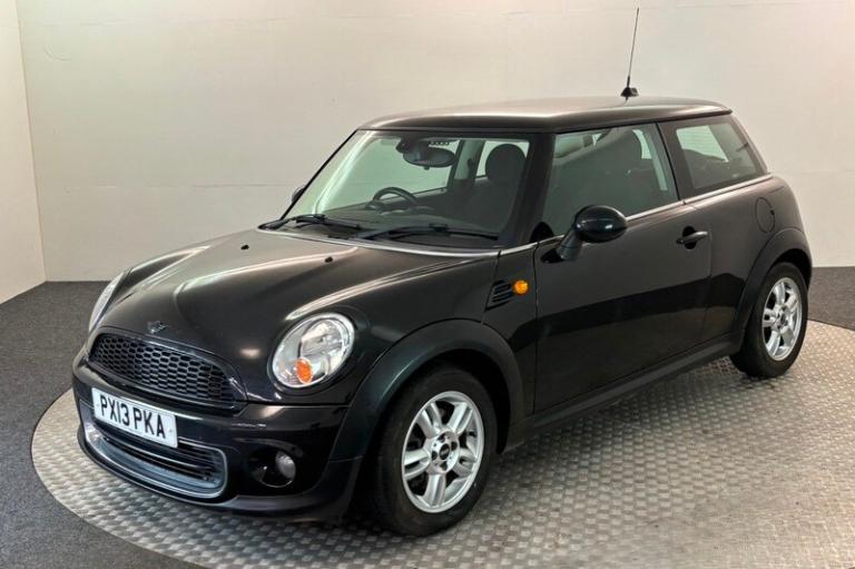 MINI ONE 1.6 In BLACK 89k REMARKABLY CLEAN EXCELLENT PEDIGREE 89k