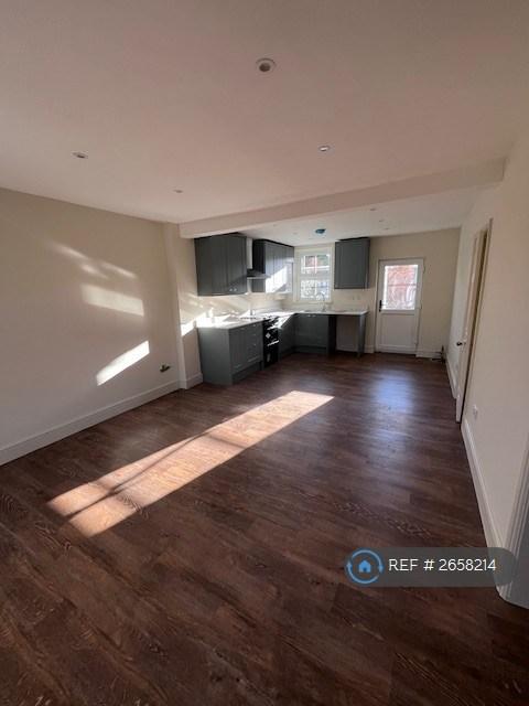 3 bedroom house in Plantation Farm Cottages, Wolverton, Tadley, RG26 (3 bed) (#2658214)