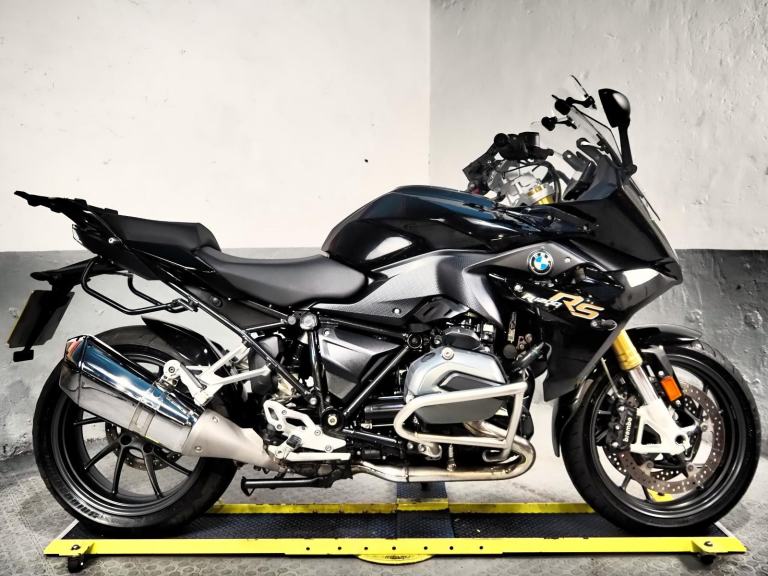2017 67 BMW R 1200 RS 13k ,engine bars, fantastic boxer sports tourer