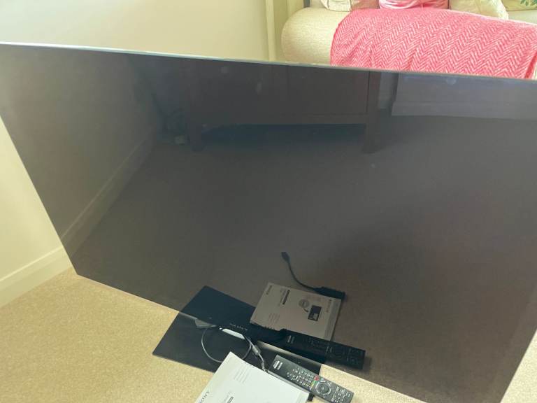 Sony Bravia 55" tv with stand