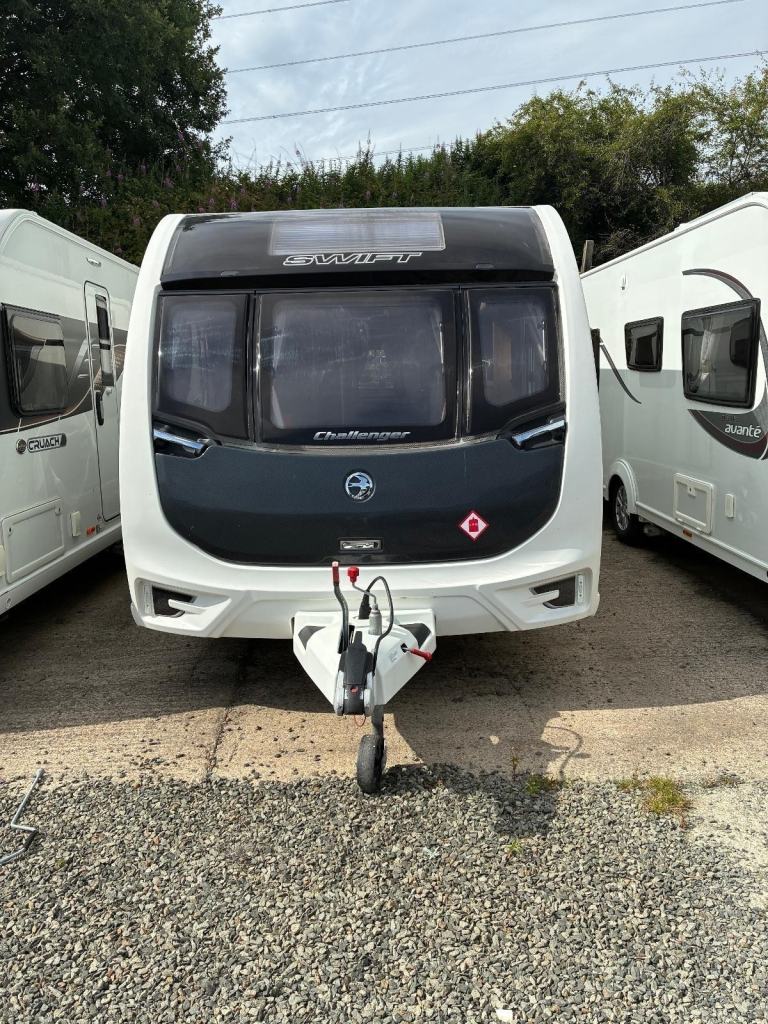 2018 Swift Challenger 590