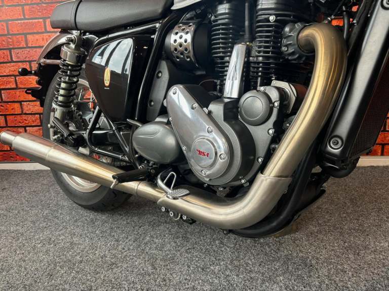 BSA Gold Star 650cc Classic Motorcycle Silver Sheen Legacy