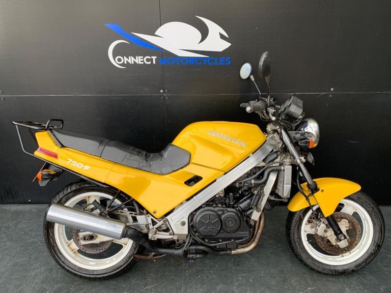 HONDA VFR 750 F 1986 PROJECT BIKE HPI CLEAR