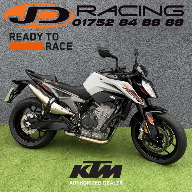 KTM 790 DUKE L 23