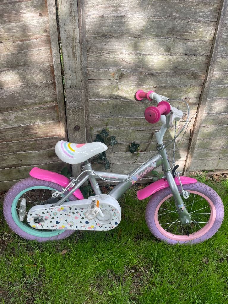 Kids Girls Bike – Spares or Repair 