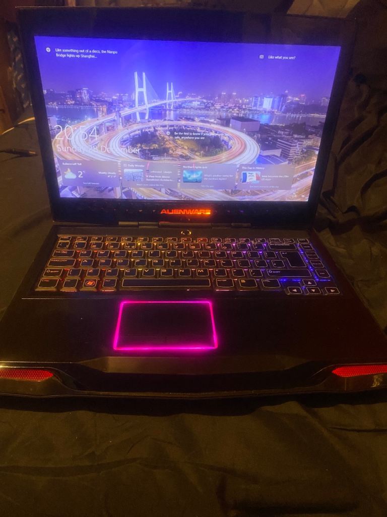 Alienware m14x 