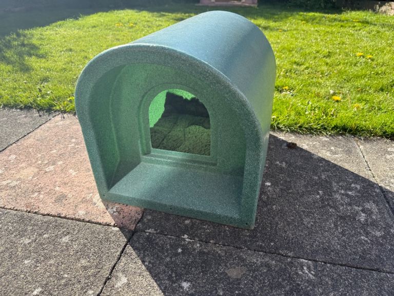 Cat house- free