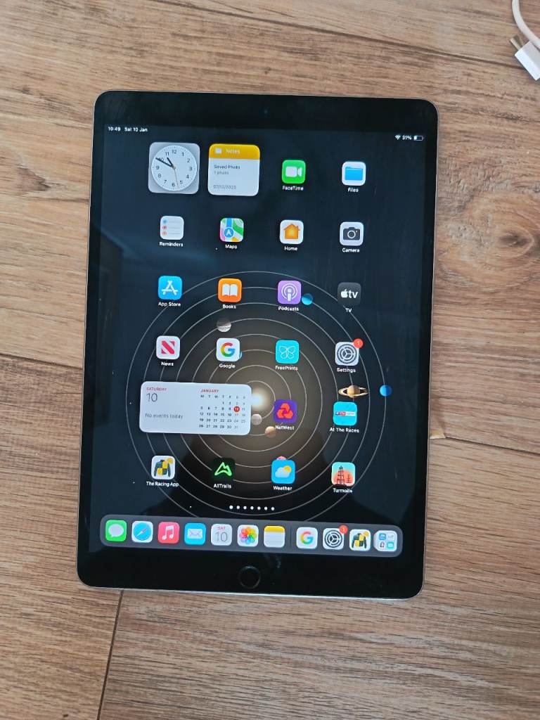 Ipad pro 10.5 , 2017 , WIFI, 256GB