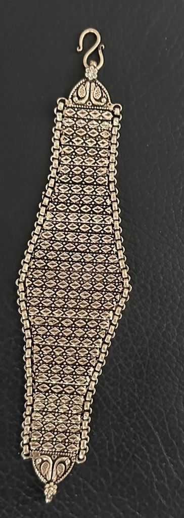 Unique 925 sterling Silver Bracelet – Intricate Design