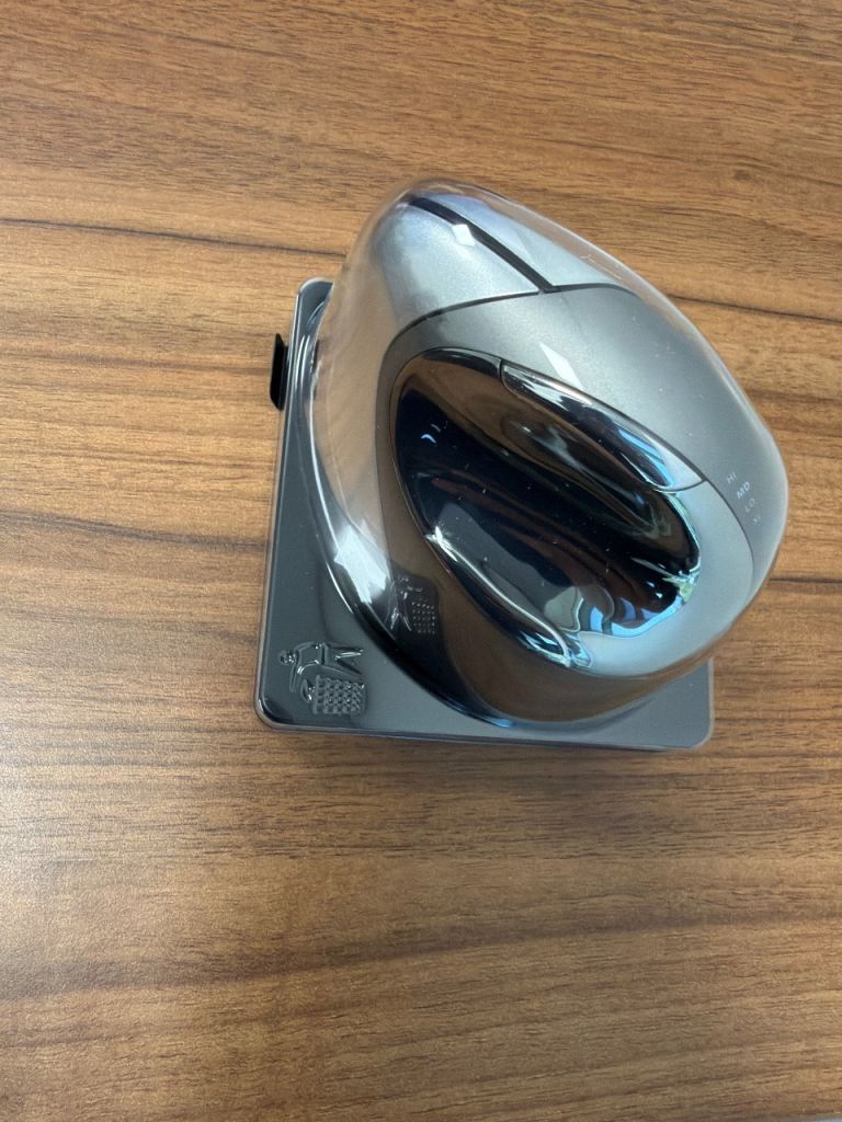 Vertical Mouse right hand – brand new 