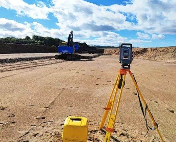 Site engineer - Setting out, surveying and Auto-CAD 