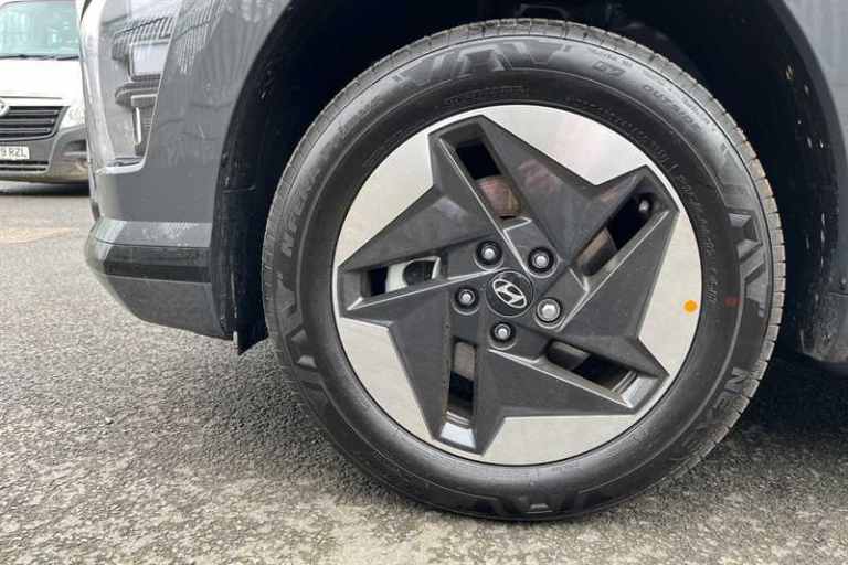2024 Hyundai KONA 115kW Advance 48kWh 5dr Auto HATCHBACK ELECTRIC Automatic