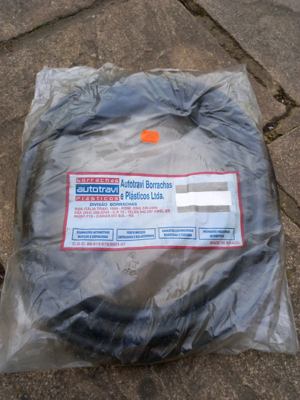 VW type 2 bay window camper / bus windscreen rubber seal