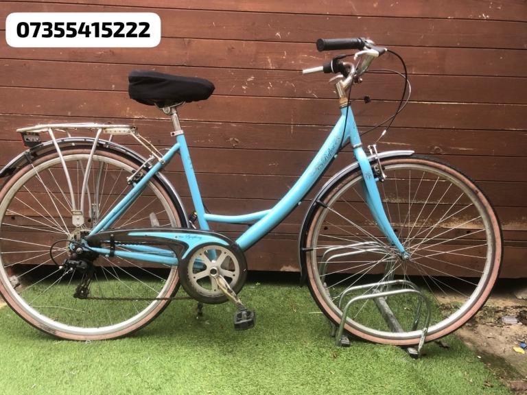 Reflex Symphony Dutch style Hybrid bike. Medium size. 700c wheels. Working