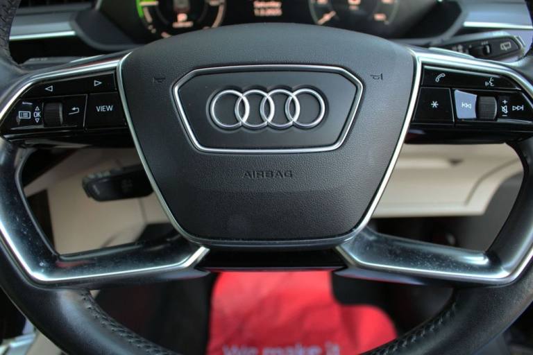 2019 19 AUDI E-TRON 55 SUV 5DR ELECTRIC AUTO QUATTRO 95KWH (408 PS)