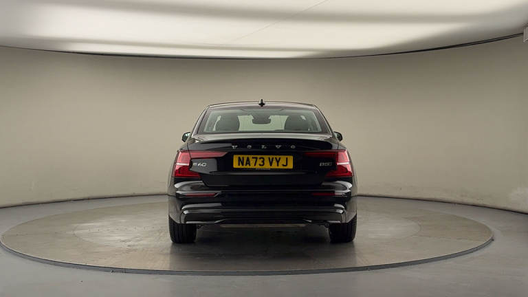 2023 Volvo S60 Plus Dark B5 (250 hp) Saloon Petrol/Electric Hybrid Automatic